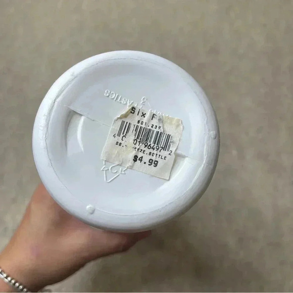 Betty Boop Vintage 1991 Six Flags White Red Water Bottle Cup Bending Straw - Picture 6 of 9